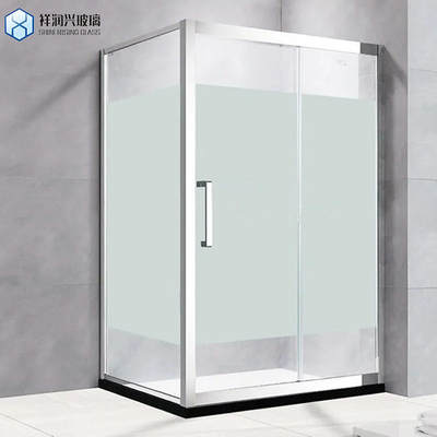 Porta del bagno in vetro a fiocco senza cornice con strati stratificati e tecnica del pannello doccia