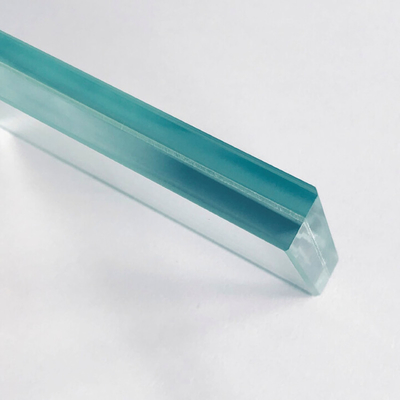 Vetro 4mm 12mm EVA Film Decorative Fence Pattern Ribbed Laminated Window Glass con Certificate Tempered Laminated Glass
