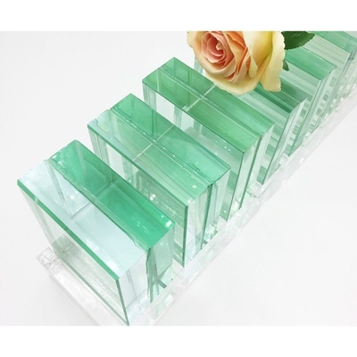 GB15763.2-2005 Vetro laminato temperato standard da 10 mm con servizio post-vendita di 5 anni