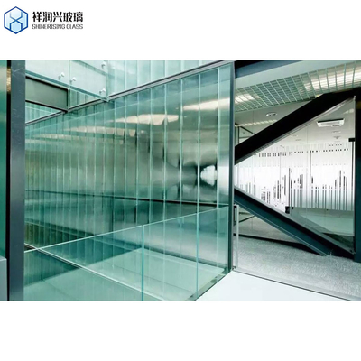 Prodotto principale Vetro laminato/isolato/flottante/temperato M2 per cabine doccia