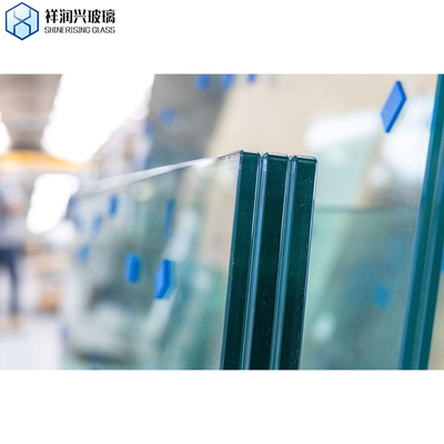 Vetro laminato bianco trasparente di tipo strato comune da 6,38 mm per progetti di architettura