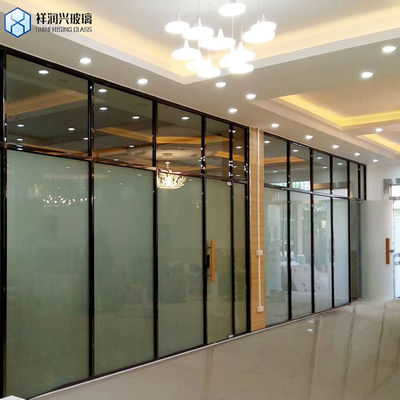 Profili di pareti di cortina cava in acciaio per vetro isolato negli edifici moderni