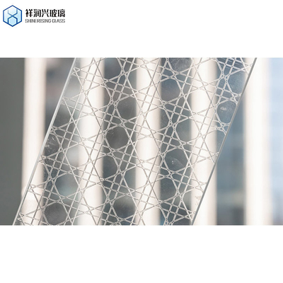 Vetro temperato Sicurezza Privacy Decorativo Chiaro Basso Ferro Modello rinforzato Vetro costruttivo