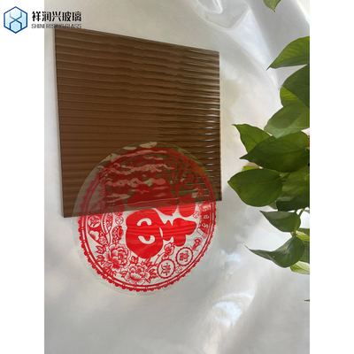 Dispositivo personalizzato 4/5mm Chiaro / Pioggia di bronzo / Modello di prodotto in bambù / Dimanda di vetro figurato