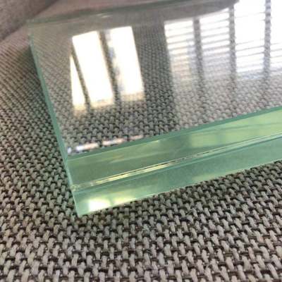Grandi pannelli di vetro laminato temperato a bassa densità con richiesta di spessore personalizzato