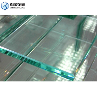 Pannello di vetro laminato temperato personalizzato da 12 mm per la personalizzazione della balaustra trasparente