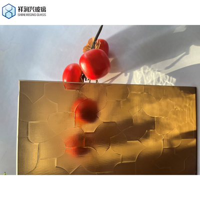 Vetro temperato a forma d'acqua 4 mm ultra trasparente con bordatura levigata piatta
