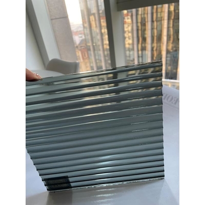 8mm 10mm 12mm vetro temperato a piombo vetro di sicurezza privacy decorativo chiaro ferro basso tessuto rinforzato vetro di costruzione con modello