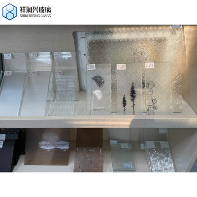 Vetro colorato vetro architettonico vetro da 3 mm a 8 mm vetro laminato vetro modellato vetro figurato