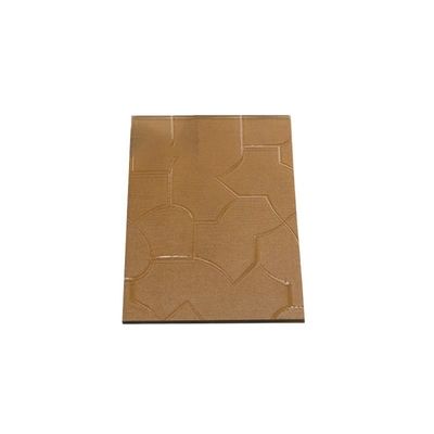 Vetro temperato a forma di vetro modellato per pannelli fotovoltaici 2 mm 3,2 mm Vetro solare