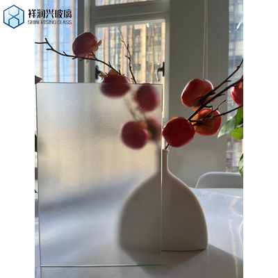 Vetro modellato/figurato per la decorazione a durezza Mohs 7 Opzione di lavorazione