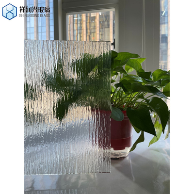 Prodotto principale Vetro laminato a basso contenuto di ferro Vetro stratificato con trama piramidale a maglia