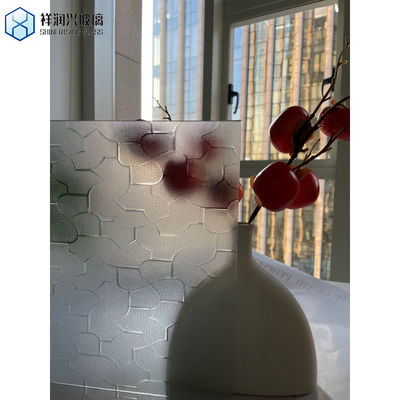 Prodotto principale 5 mm 8 mm 10 mm vetro a nervatura a scanalatura rotonda rinforzata a ferro basso per divisori