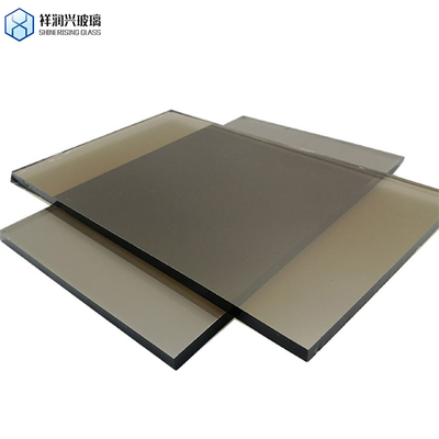 Edificio per uffici piatto 4mm 5mm 6mm 8mm Bronzo Verde Blu Grigio Vetro galleggiante Colore Vetro riflettente Tintato Temperato Vetro stratificato