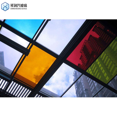 Lastra di vetro con rivestimento dicroico iridescente da 3 mm e 5 mm personalizzata per progetti architettonici