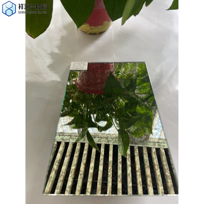 Cornice decorativa per pareti in oro antico specchiera piastrelle e tavoli di vetro per spazi commerciali