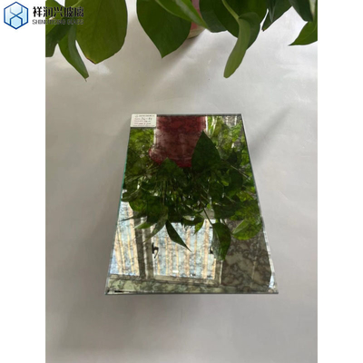 Flat Polished Edge Work Grizzly Antique Mirror Glass per la decorazione degli interni Parete