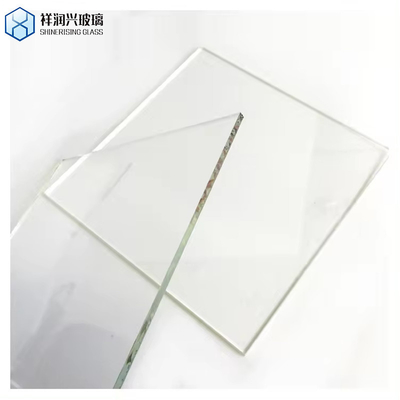3.2-4 mm Vetro solare a rivestimento singolo e doppio Ar per soluzioni energetiche ecocompatibili