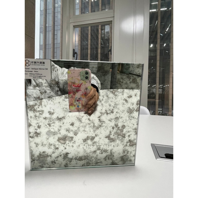 Piastrelle di vetro da specchio antico personalizzate da 2 mm a 10 mm per decorazioni murali di diverse dimensioni