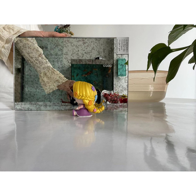 Taglio di pannelli murali di specchi di vetro decorativi lavorati con stile moderno e temperatura