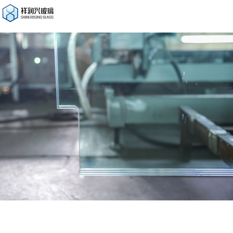 Vetro temperato ultra piatto certificato CE 5 mm 6 mm 8 mm 10 mm per vetro rinforzato termicamente