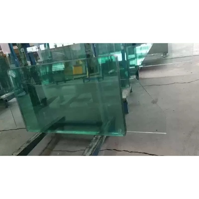Colore 3-19mm Vetro temperato incrollabile Dimensione personalizzata Vetro curvo trasparente ultra temperato