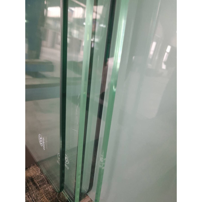 Vetro da costruzione temperato da 4 mm, 5 mm, 6 mm e 8 mm con certificazione CE e design super temperato