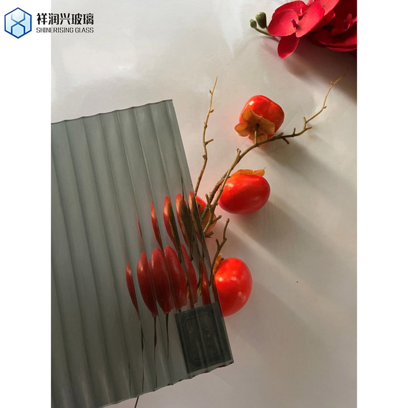 5mm 6mm 8mm 10mm 12mm Vetro galleggiante Vetro temperato con modello Vetro begonia Vetro in rilievo per architettura