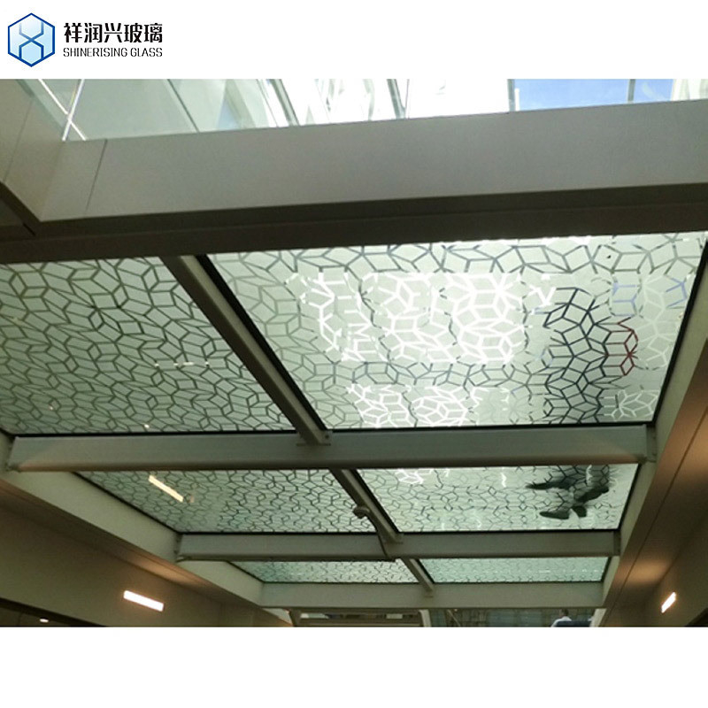 Moru Low Iron Pattern's Customizable Cabinet Door Patterned Glass Flat Tempered Glass
