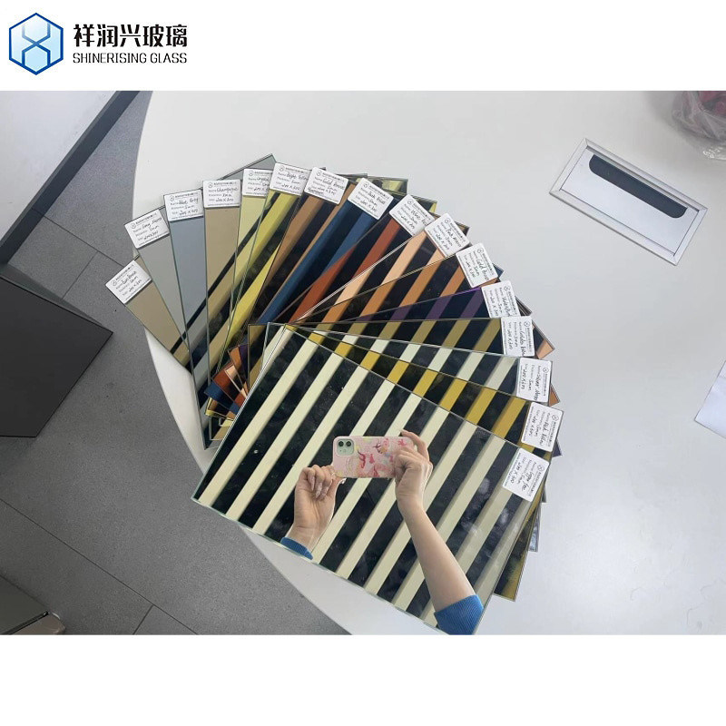 Vetro specchio temperato colorato colorato 6-16mm Vetro indurito su richiesta personalizzata