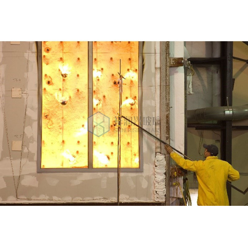 Vetro temperato resistente al fuoco diretto per Windows 1830*2440/2140*3300/2440*3660 5 Diretto